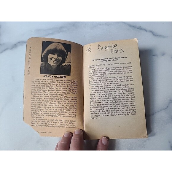 Finders Keepers By Nancy Holder Paperback - Picture 2 of 10